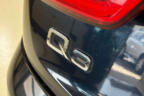 Audi Q3 2.0 TFSI S line SUV 5dr Petrol S Tronic quattro Euro 5 (s/s) (170 ps) 75