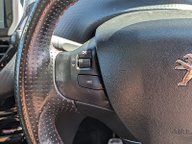 Peugeot 2008 PURETECH S/S GT LINE 22