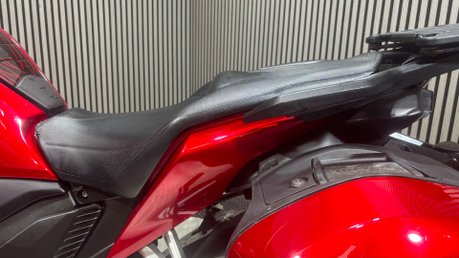 Honda VFR1200F VFR 1200 2014 ONLY 26K LUGGAGE NEW MOT WARRANTY TOURER 43