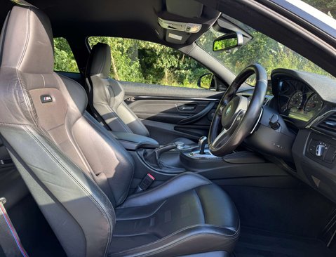 BMW M4 3.0 M4 Competition Edition Package Semi-Auto 2dr 20