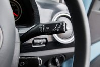 Volkswagen Up BASE 13