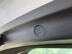 Tesla Model Y SUV 5dr Electric Auto RWD (346 ps) 25
