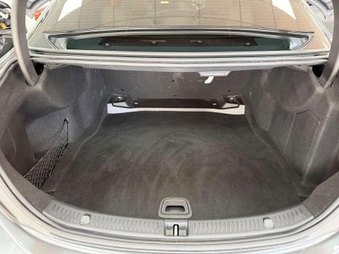 Mercedes-Benz E Class 2.0 E220d SE (Premium Plus) Saloon 4dr Diesel G-Tronic+ Euro 6 (s/s) (194 p 49