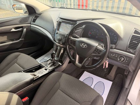 Hyundai i40 1.7 i40 SE Nav CRDi Blue Drive Semi-Auto 4dr 2
