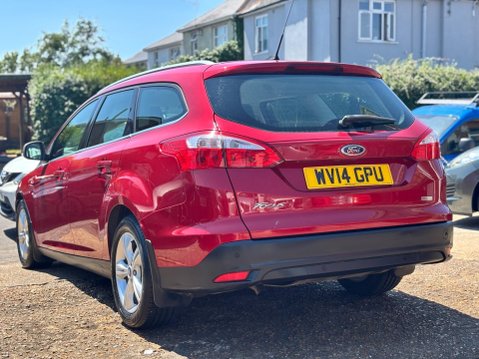 Ford Focus 1.0T EcoBoost Zetec Euro 5 (s/s) 5dr 8