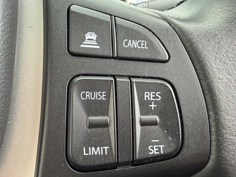 Suzuki Vitara 1.4 Boosterjet 48V Hybrid SZ5 5dr 33