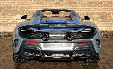 McLaren 675 LT Spider 15