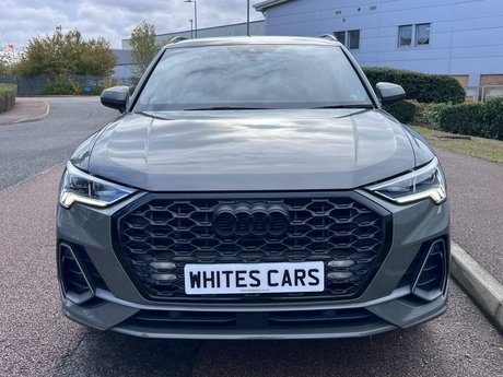 Audi Q3 1.5 TFSI CoD 35 S line S Tronic Euro 6 (s/s) 5dr 4