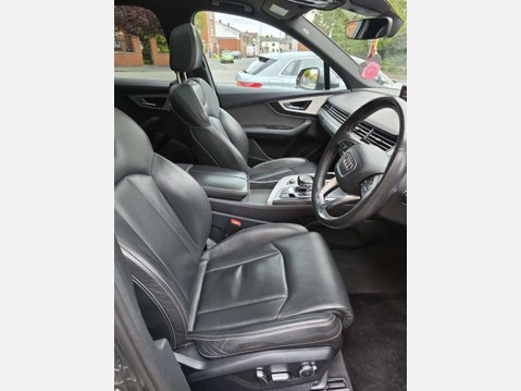 Audi Q7 3.0 TDI V6 S line SUV 5dr Diesel Tiptronic quattro Euro 6 (s/s) (272 ps) 4