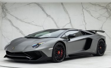 Lamborghini Aventador SV LP 750-4 Roadster 6