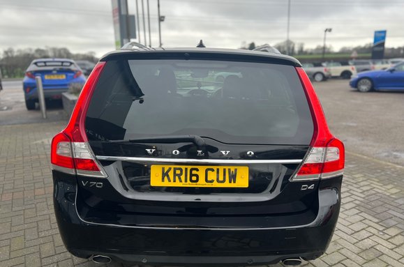 Volvo V70 2.0 D4 SE LUX AUTOMATIC ESTATE 9