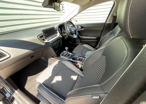 Kia Xceed 1.5 T-GDi '3' 7