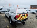Toyota Hilux ACTIVE 4WD D-4D DCB 4