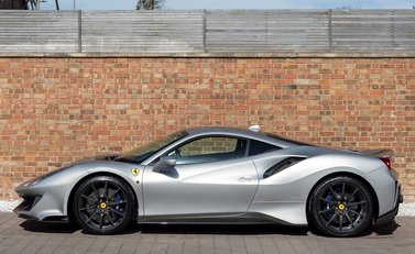 Ferrari 488 Pista 2