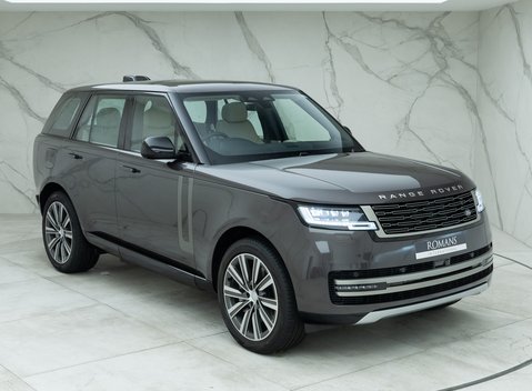 Land Rover Range Rover P460e SE 6