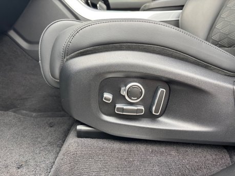 Land Rover Range Rover Sport 5.0 P575 V8 GPF SVR SUV 5dr Petrol Auto 4WD Euro 6 (s/s) (575 ps) 12