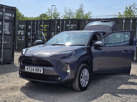 Toyota Yaris Cross 1.5 VVT-h Icon SUV 5dr Petrol Hybrid E-CVT Euro 6 (s/s) (116 ps) 8