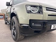 Land Rover Defender 110 D250 Hard Top SE MHEV - Deployable Towbar 9