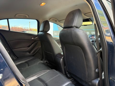 Mazda 3 2.0 SKYACTIV-G Sport Nav Euro 6 (s/s) 5dr 49