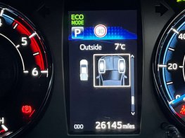 Toyota Hilux 2.8 HI-Luxury Invincible X D-4D 4WD Double Cab Auto 4WD 5dr 21