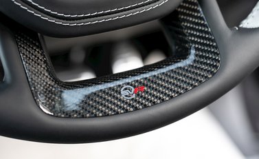 Land Rover Range Rover Sport SVR 25