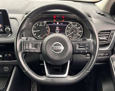 Nissan Qashqai 1.3 Qashqai Acenta Premium DiG-T MHEV CVT 5dr 20