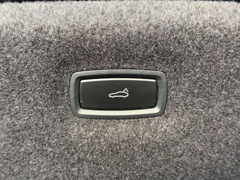 Porsche Taycan Performance Plus 93.4kWh 4S Saloon 4dr Electric Auto 4WD (571 ps) 42