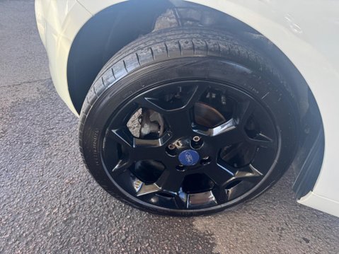 Ford Ka 1.2 Zetec White Edition Euro 6 (s/s) 3dr 17