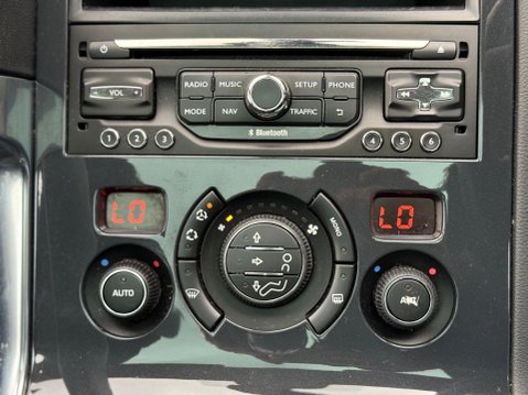 Peugeot 3008 1.6 HDi Allure Euro 5 5dr 8