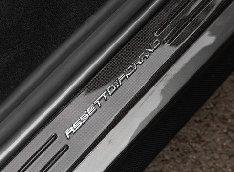 Ferrari SF90 Stradale 13