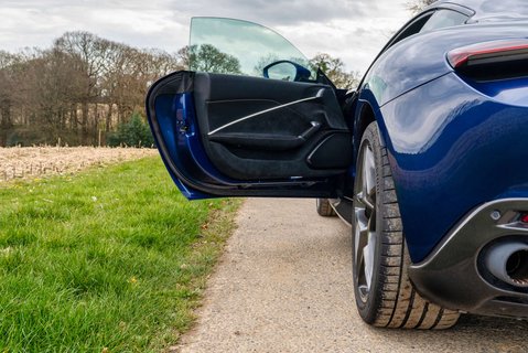 Ferrari Roma 3.9 Roma Semi-Auto 2dr 7