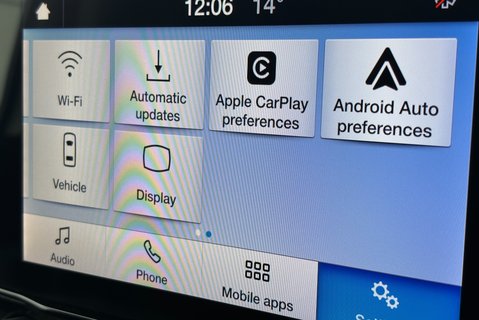 Ford Transit Custom 320 L1 Trend 130 ps Panel Van - Air Con / Twin Side Loading Doors 28