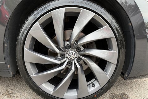 Volkswagen Arteon R-LINE TDI 4MOTION DSG -APPLE CARPLAY -2 OWNERS -10 VW SERVICES  60