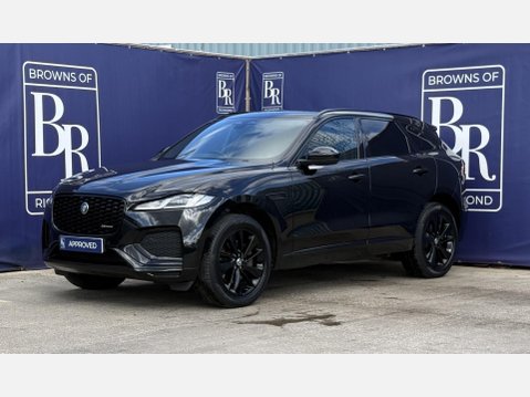 Jaguar F-Pace 2.0 D200 MHEV R-Dynamic SE Black SUV 5dr Diesel Auto AWD Euro 6 (s/s) (204 9