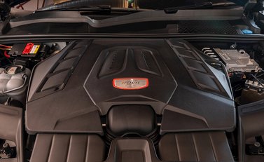 Porsche Cayenne GTS 14