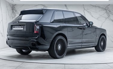 Rolls-Royce Cullinan Series II Black Badge 6