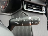Land Rover Range Rover Velar R-DYNAMIC S 18