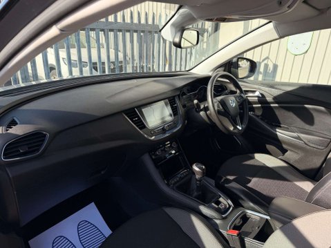Vauxhall Grandland X 1.2 Grandland X Sport Nav T S/S 5dr 18