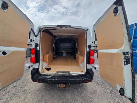Peugeot Expert 2.0 BlueHDi 1400 Professional Long Panel Van 6dr Diesel Manual LWB Euro 6 ( 8