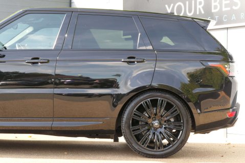 Land Rover Range Rover Sport 3.0 Range Rover Sport HSE Dynamic Black D MHEV Auto 4WD 5dr 11