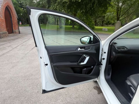 Peugeot 308 ALLURE SW S/S 9