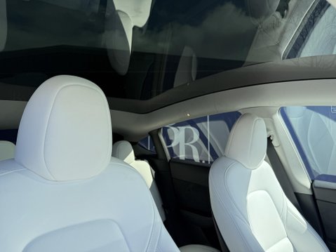Tesla Model Y SUV 5dr Electric Auto RWD (346 ps) 46