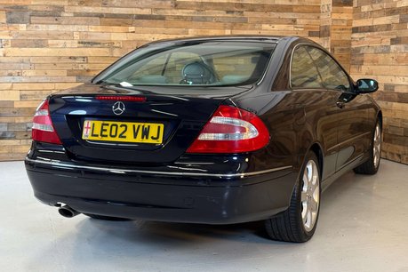 Mercedes-Benz CLK 3.2 CLK320 Elegance Coupe 2dr Petrol Automatic (250 g/km, 215 bhp) 9