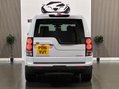 Land Rover Discovery 3.0 SD V6 Landmark Auto 4WD Euro 6 (s/s) 5dr 23