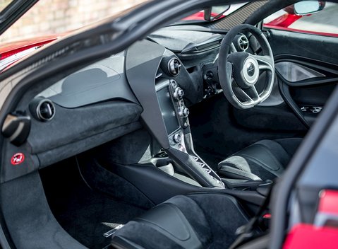 McLaren 720S Performance 15