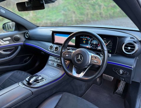 Mercedes-Benz E Class 2.0 E 220 AMG Line Night Edition Premium D Auto 5dr 13