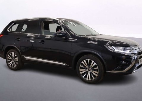 Mitsubishi Outlander 2.0 MIVEC Design SUV 5dr Petrol CVT 4WD Euro 6 (s/s) (150 ps) 8