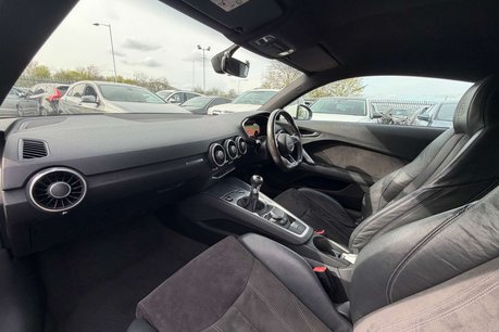 Audi TT 2.0 TT S Line TDI Ultra 3dr 32