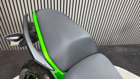 Kawasaki Er 2015 NAKED MODEL 20K, SERVICED, LONG MOT, WARRANTY 31