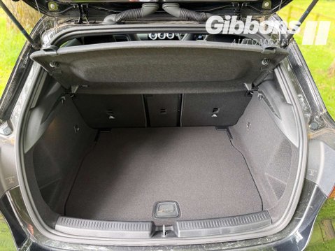 Mercedes-Benz A Class 2.0 AMG A 35 Premium + MHEV 4M A 4WD 5dr 40